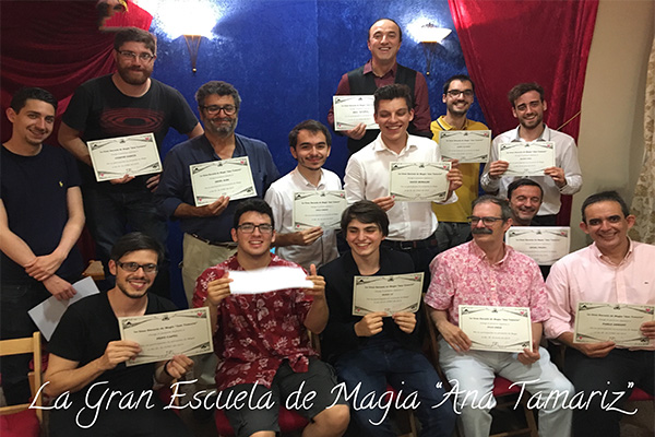 Muestra de Magia (Actuación de alumnos)